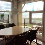 Дом отдыха Lovely Panoramic View Over The Sea