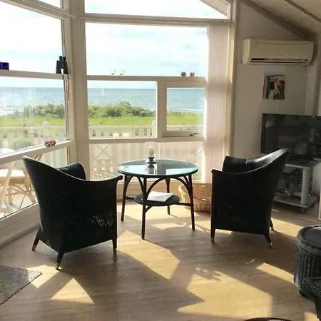 Lovely Panoramic View Over The Sea Дом отдыха *