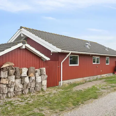 Lovely Panoramic View Over The Sea Feriehus